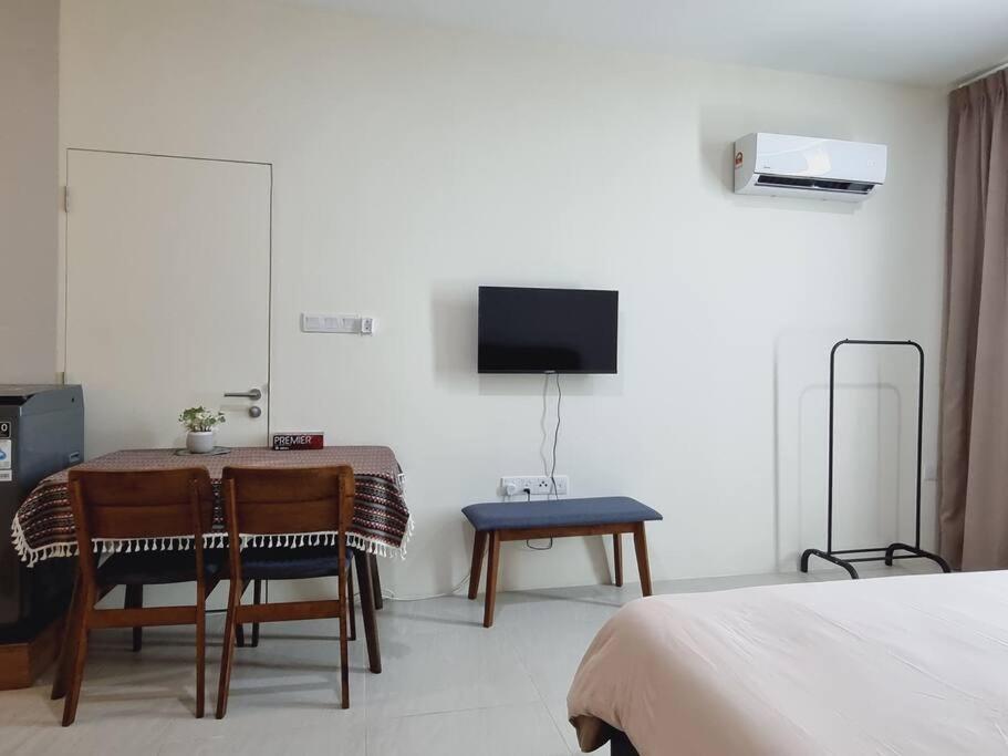 Apartment Simple Sweet Happy
